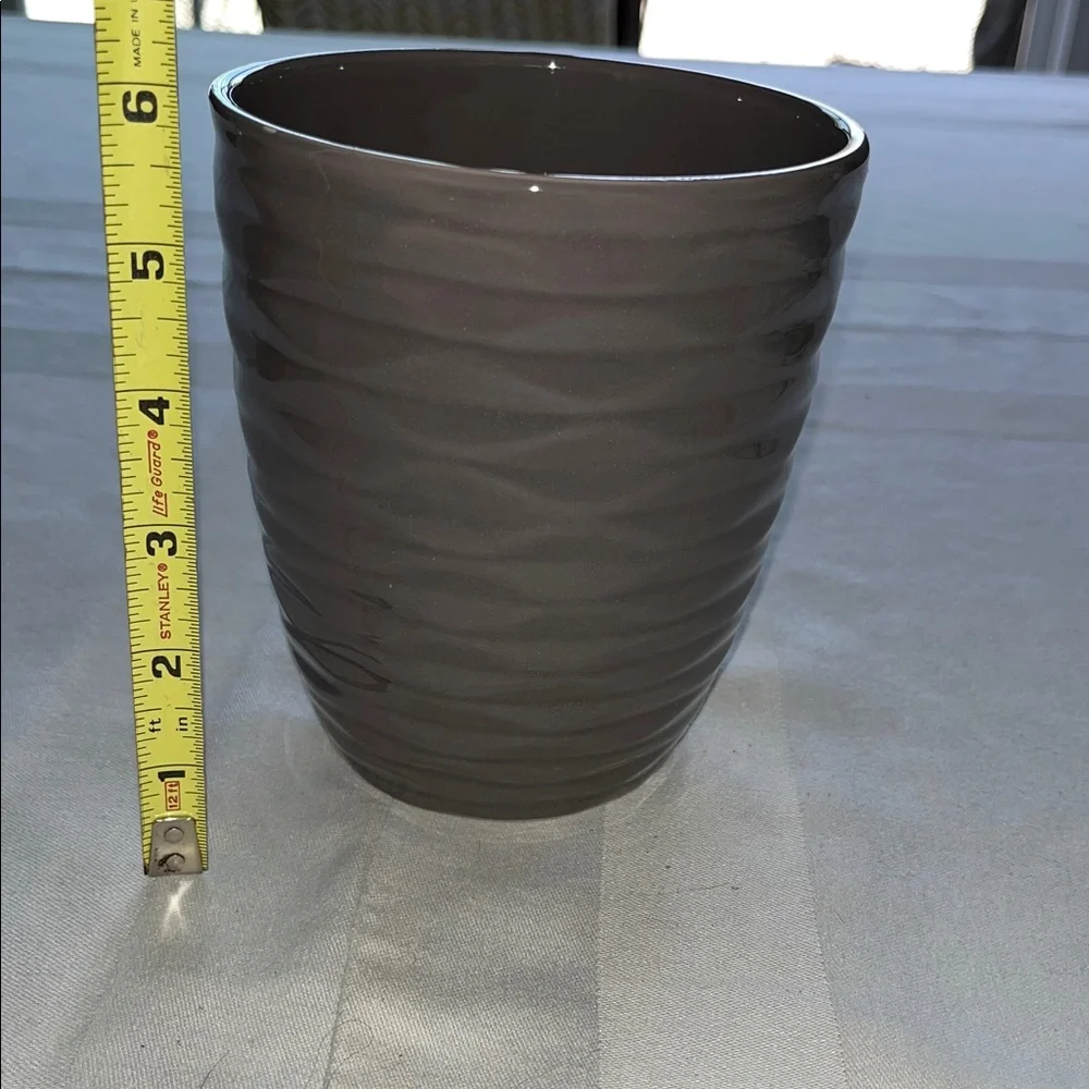 Textured Ceramic Planter in Dark Taupe